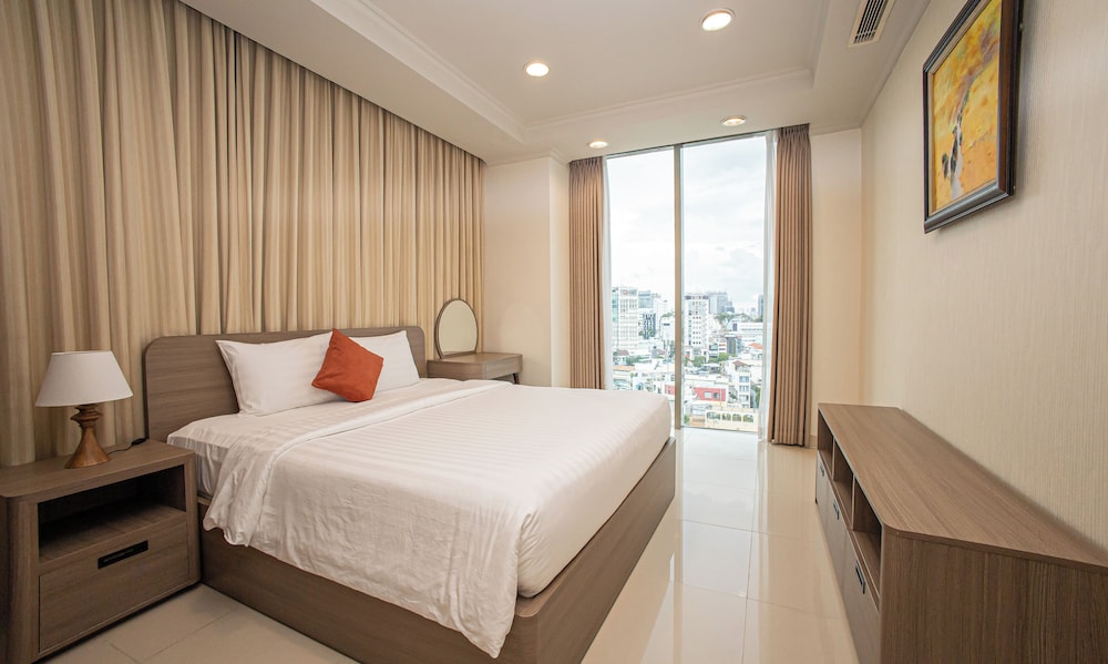 Mayfair Suites - Wmc Tower 33/70