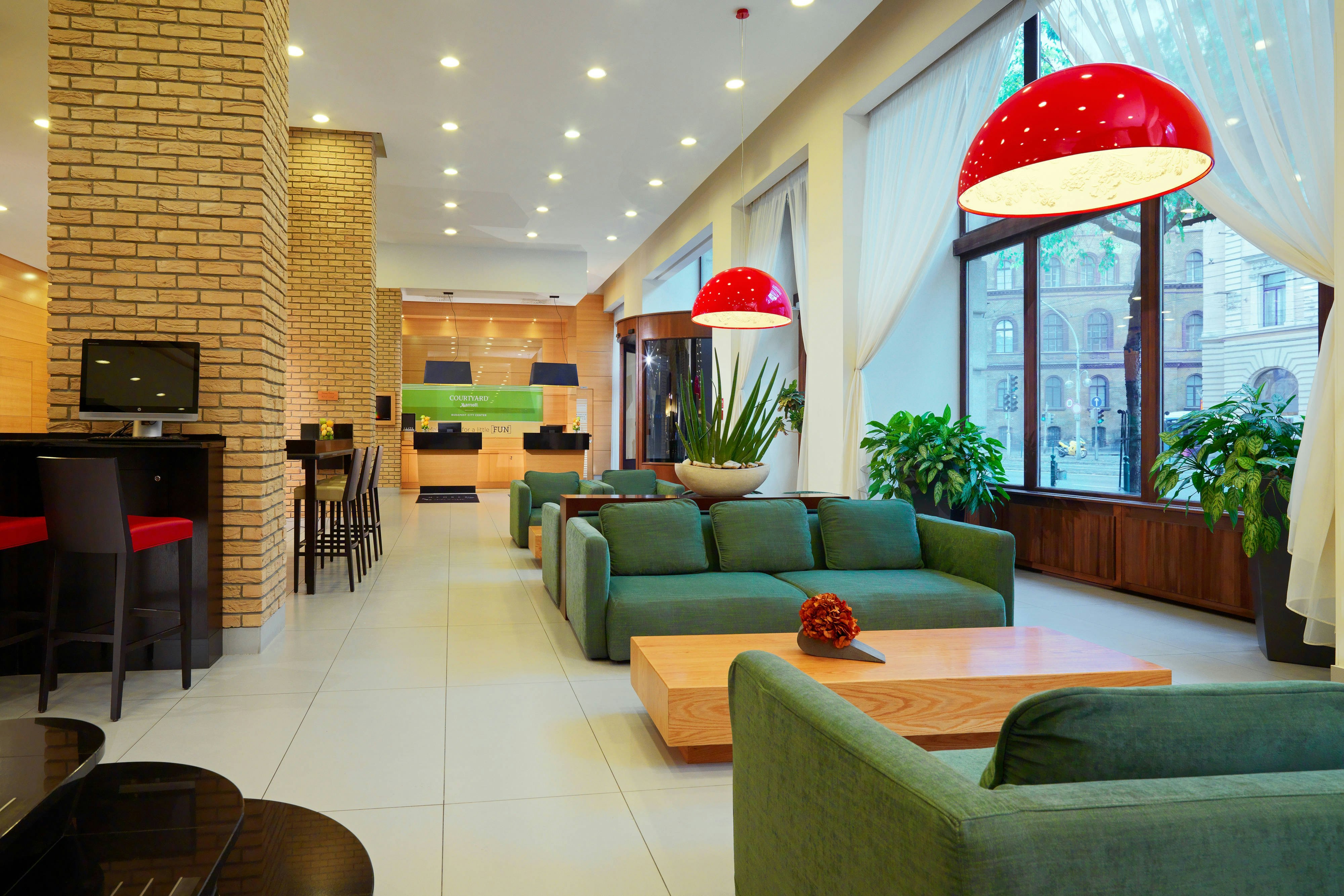 Courtyard By Marriott Budapest City Center Hotel 19/45