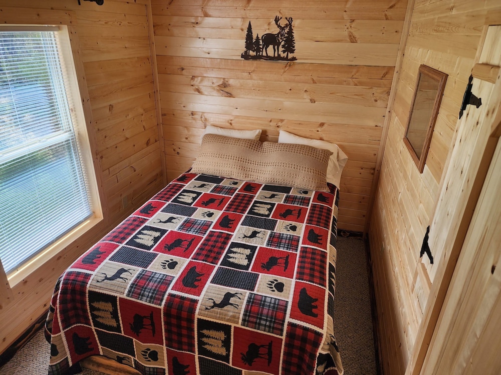 Freedom Ridge Cabins 21/54