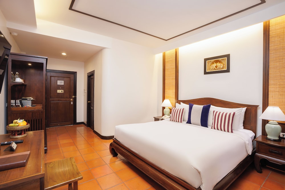 SUPERIOR, DOUBLE BED