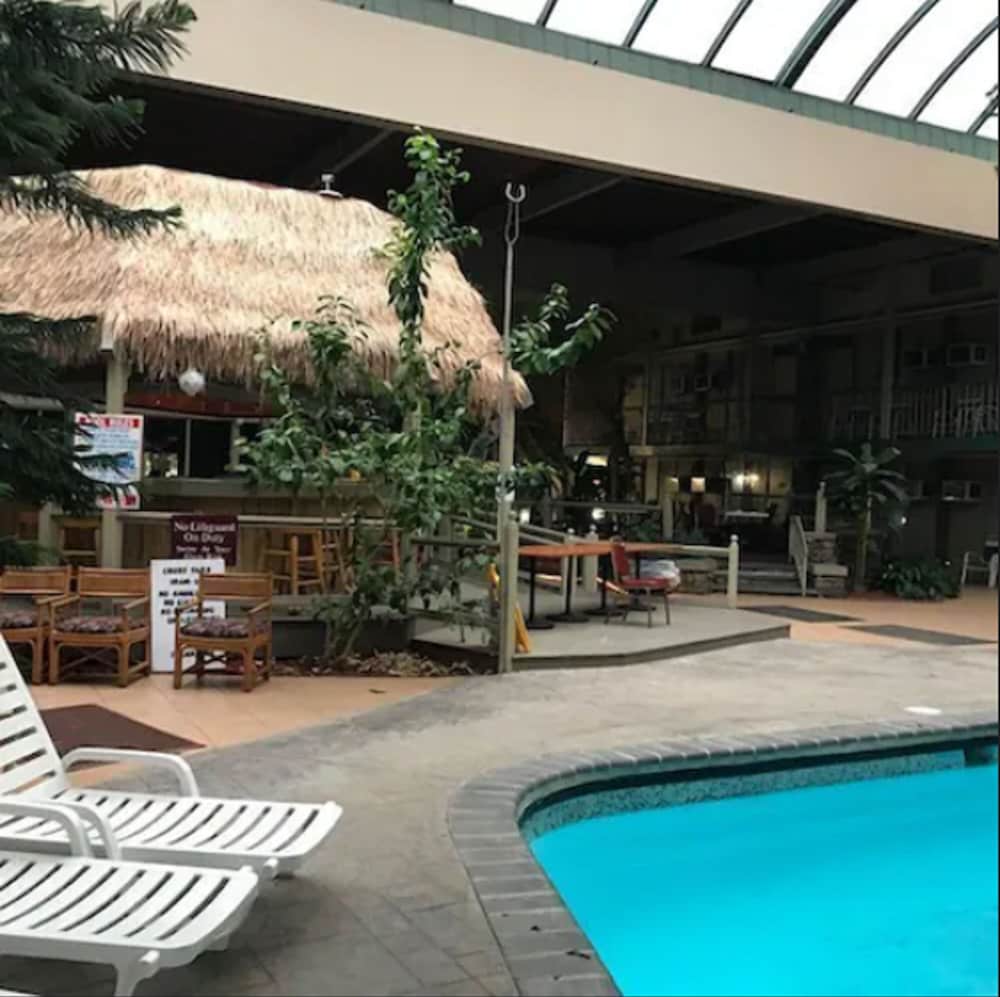 FairBridge Inn & Suites Poconos 24/29