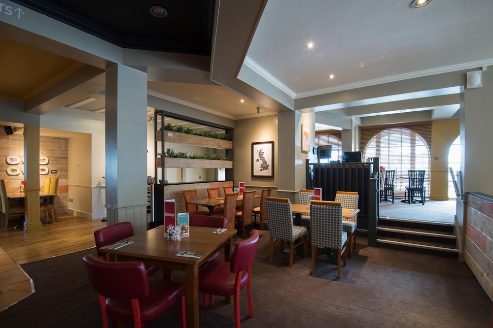 Premier Inn Hull North 35/57
