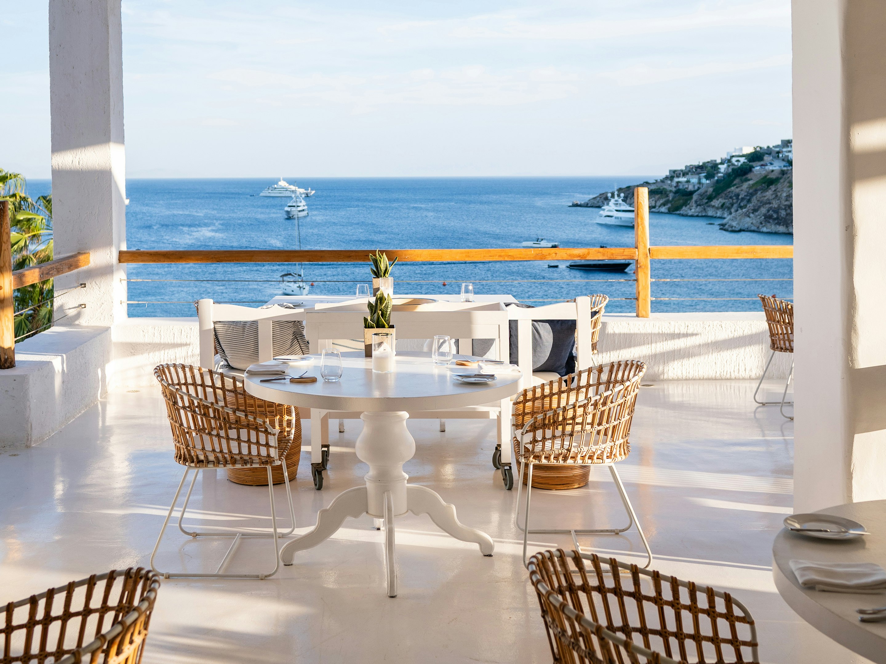 Mykonos Blu, A Resort to Live 34/50