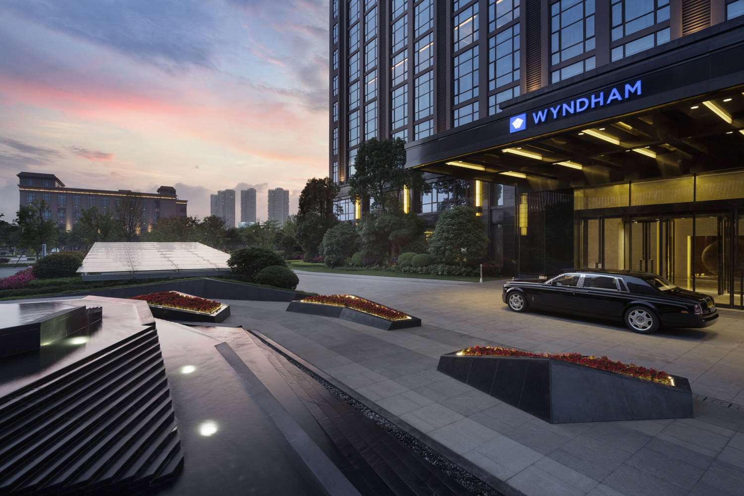 Wyndham Jinjiang 14/15