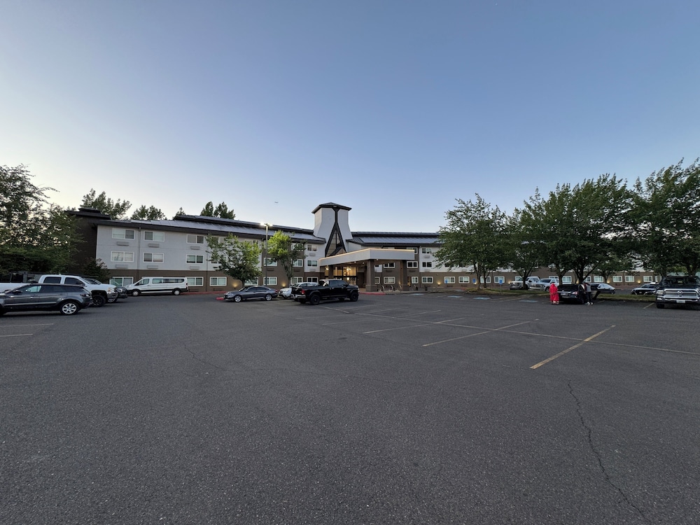 Extended Stay America Premier Suites - Portland - North 42/50