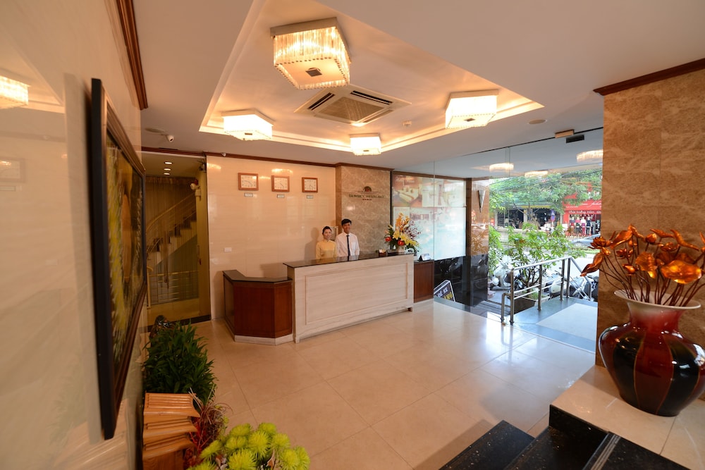 Sunset Westlake Hanoi Hotel 6/74