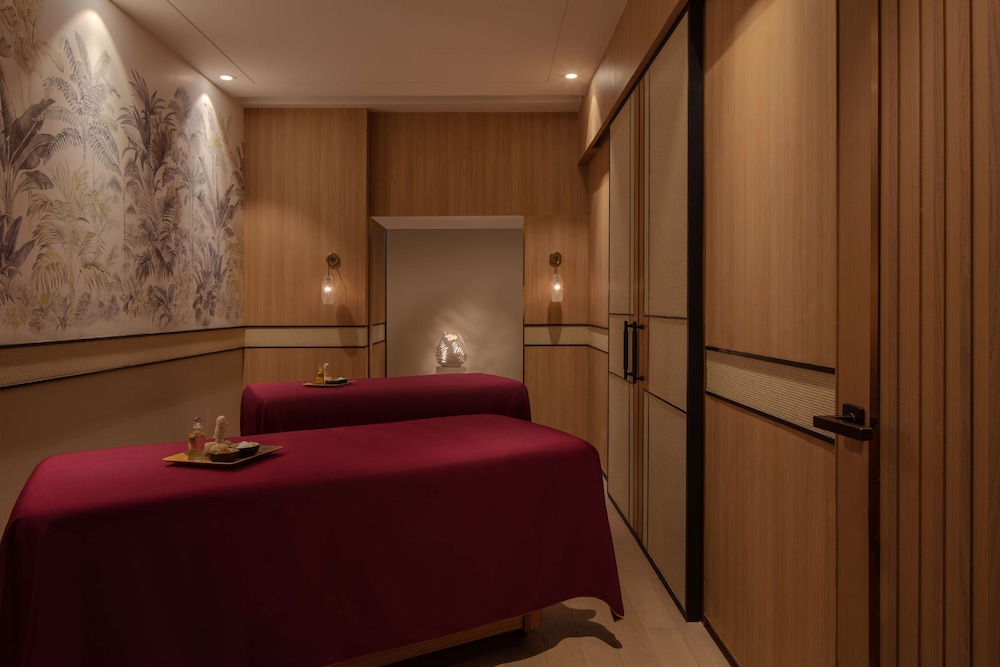 Hyatt Regency Trivandrum 20/50