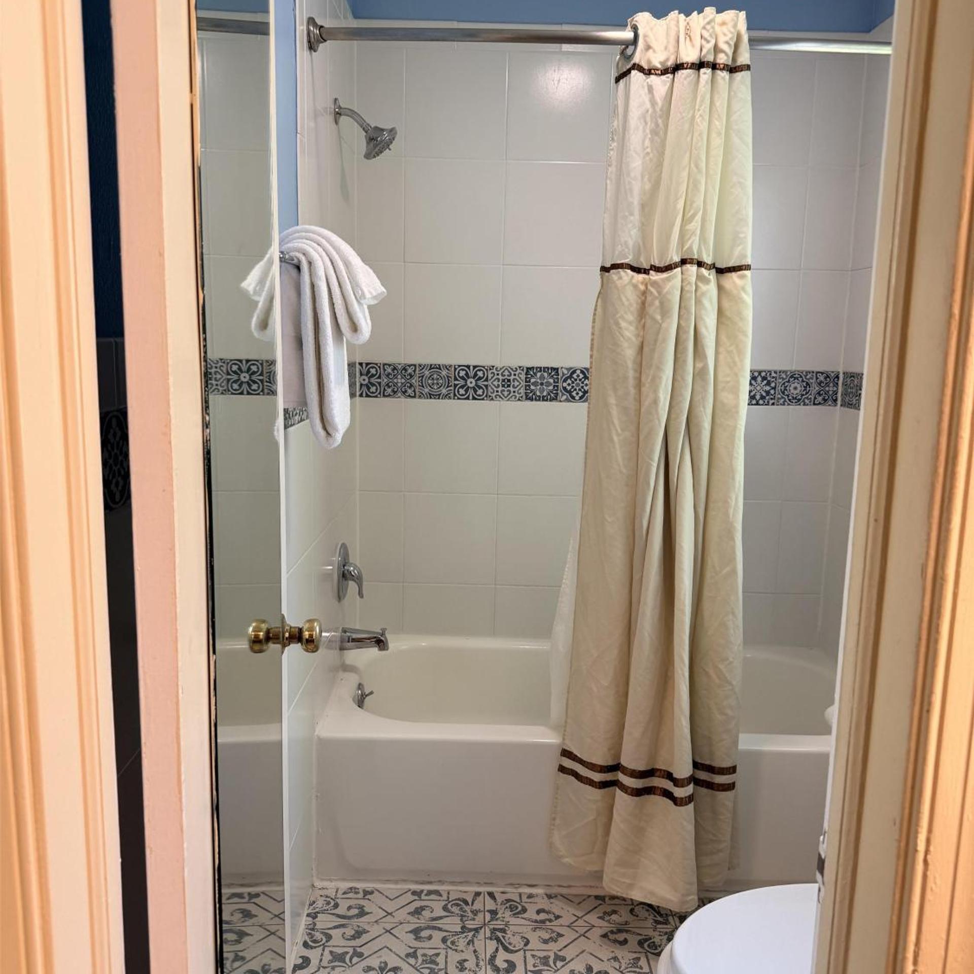 Princess Anne Hotel, SureStay Collection by Best Western 41/44