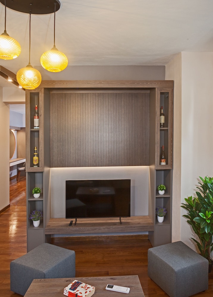 Erofili Hotel and Suites 29/45