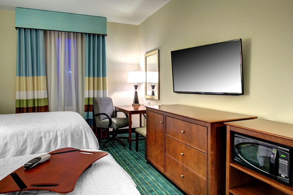 Hampton Inn & Suites Coconut Creek 13/49