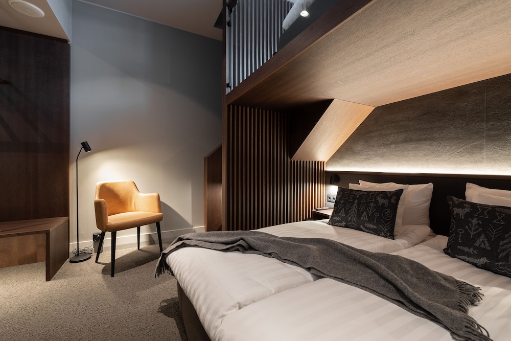 Arctic, Loft, Comfort, Twin Beds