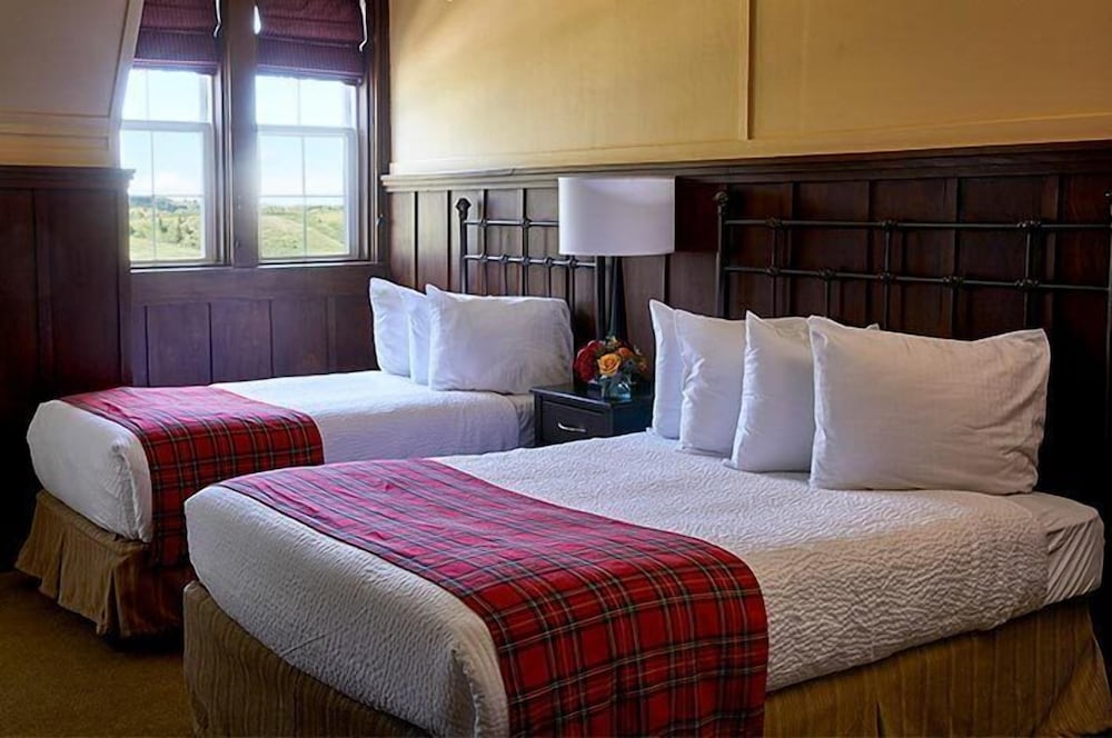 Prince of Wales Hotel 13/57