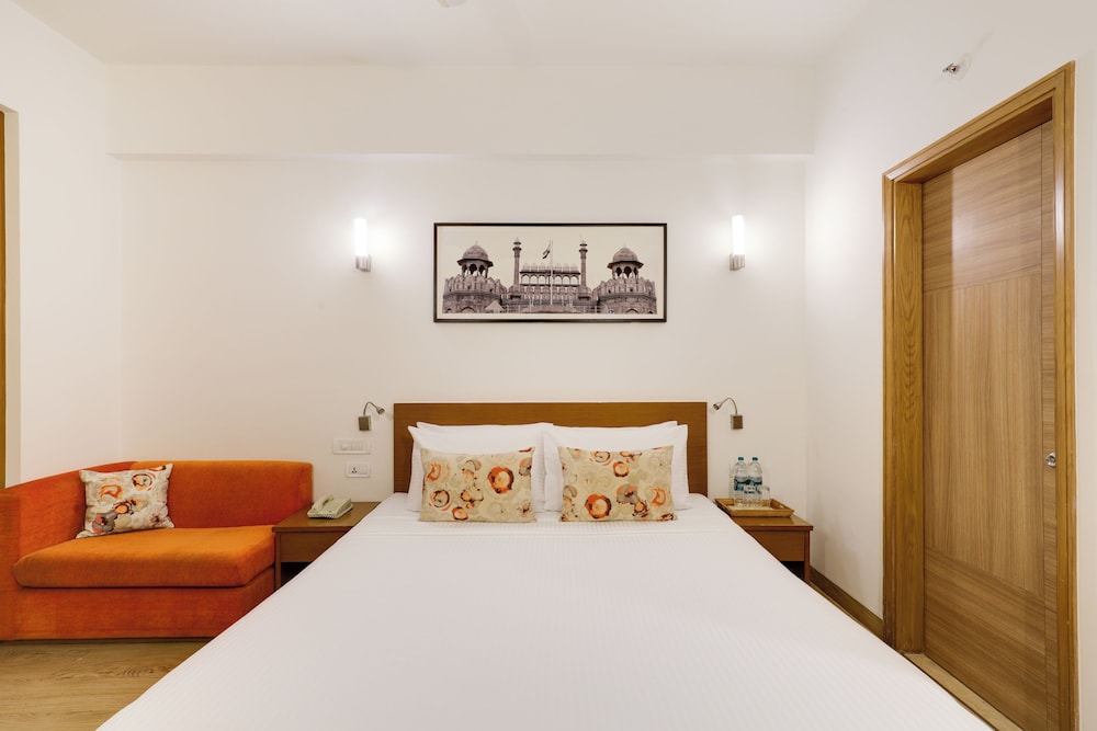 LEMON TREE HOTEL, SECTOR 60, GURUGRAM 27/65