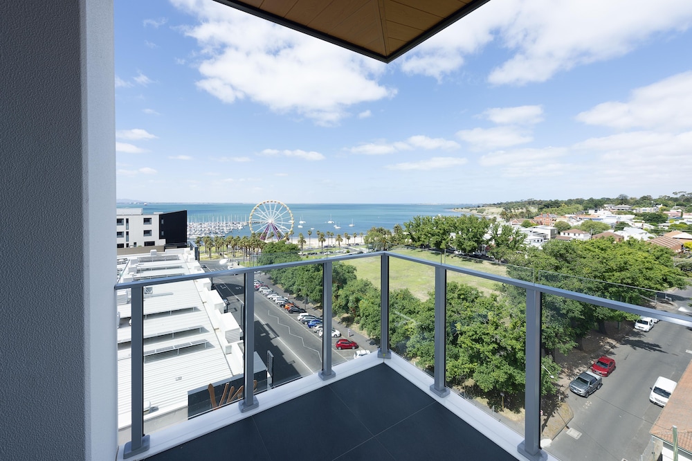 Oaks R Suites Geelong 47/50