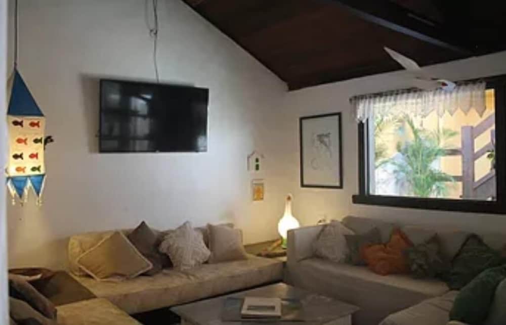 Aquarius Osteria 35/49