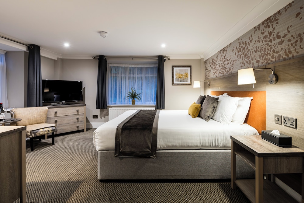 DELUXE, DOUBLE BED