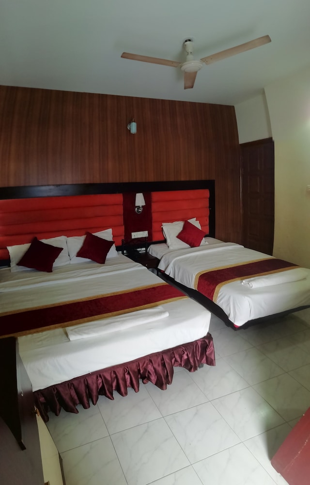 Skylink Ltd Hotel 12/47