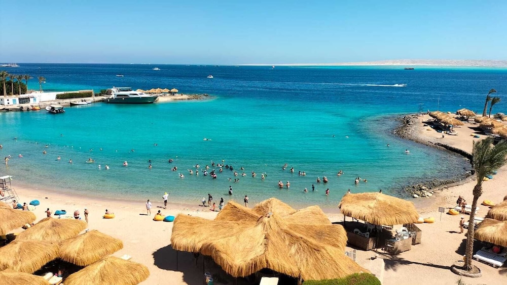Regina Resort and Aqua Park Hurghada 77/84