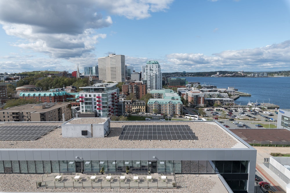 WESTIN NOVA SCOTIAN HOTEL