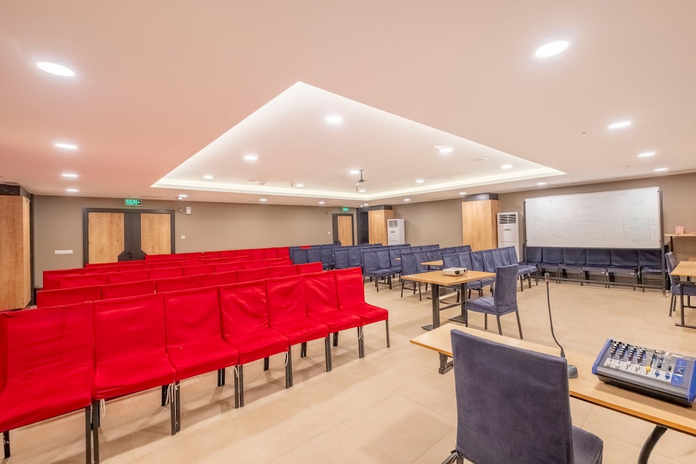 Viking Park Hotel and Spa 33/50