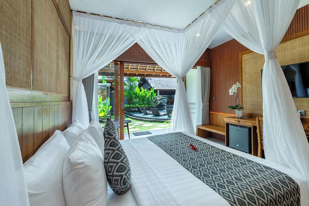 Puri Andong Villa 12/64