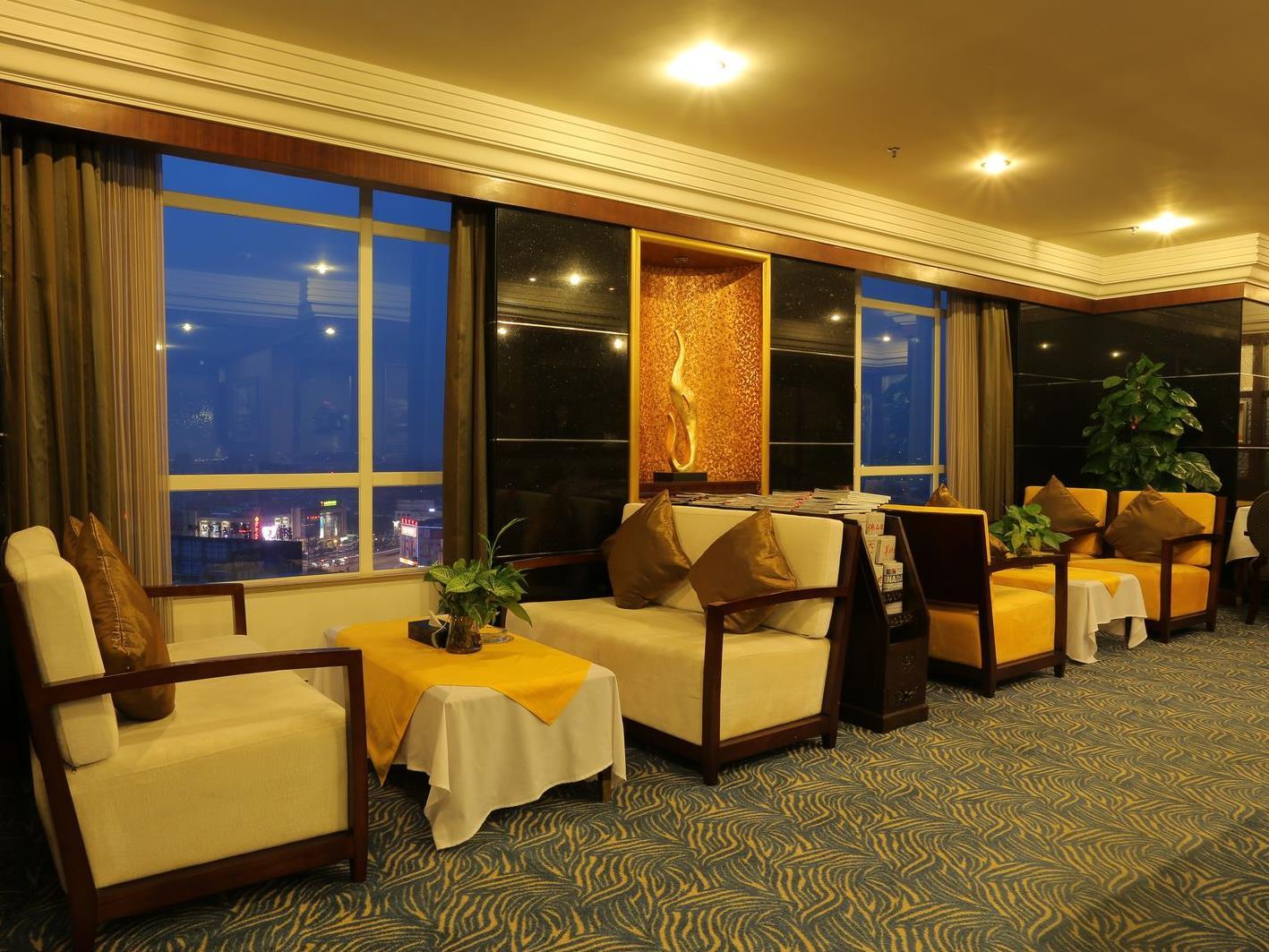 Foshan Huaxia Pearl Hotel 62/82