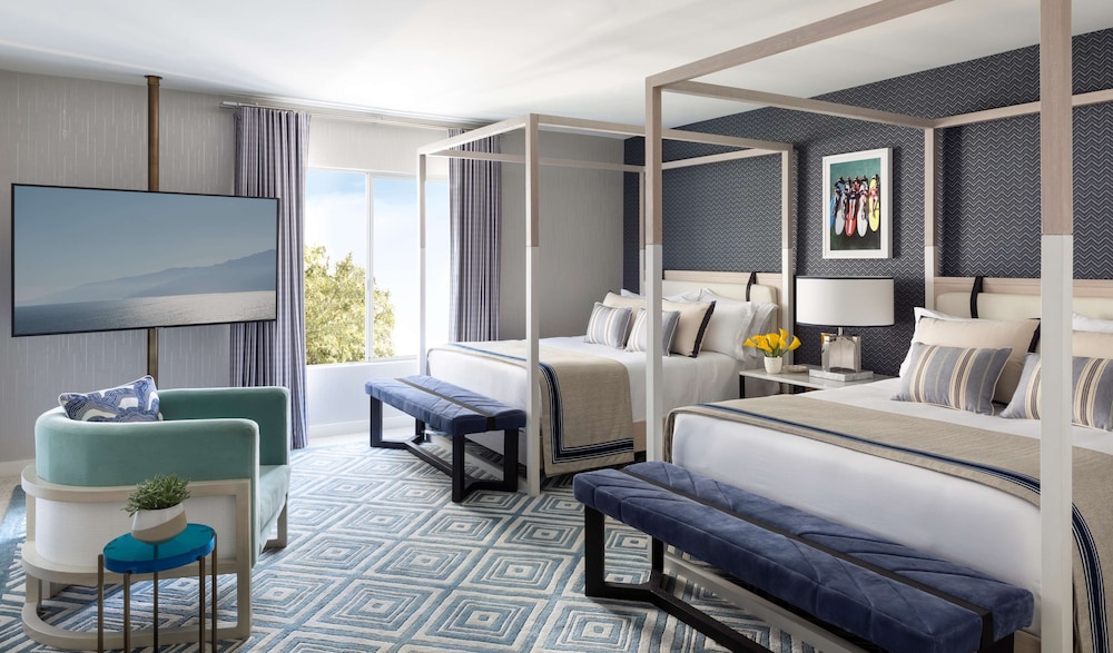 OCEAN, SUITE, 2 QUEEN BEDS