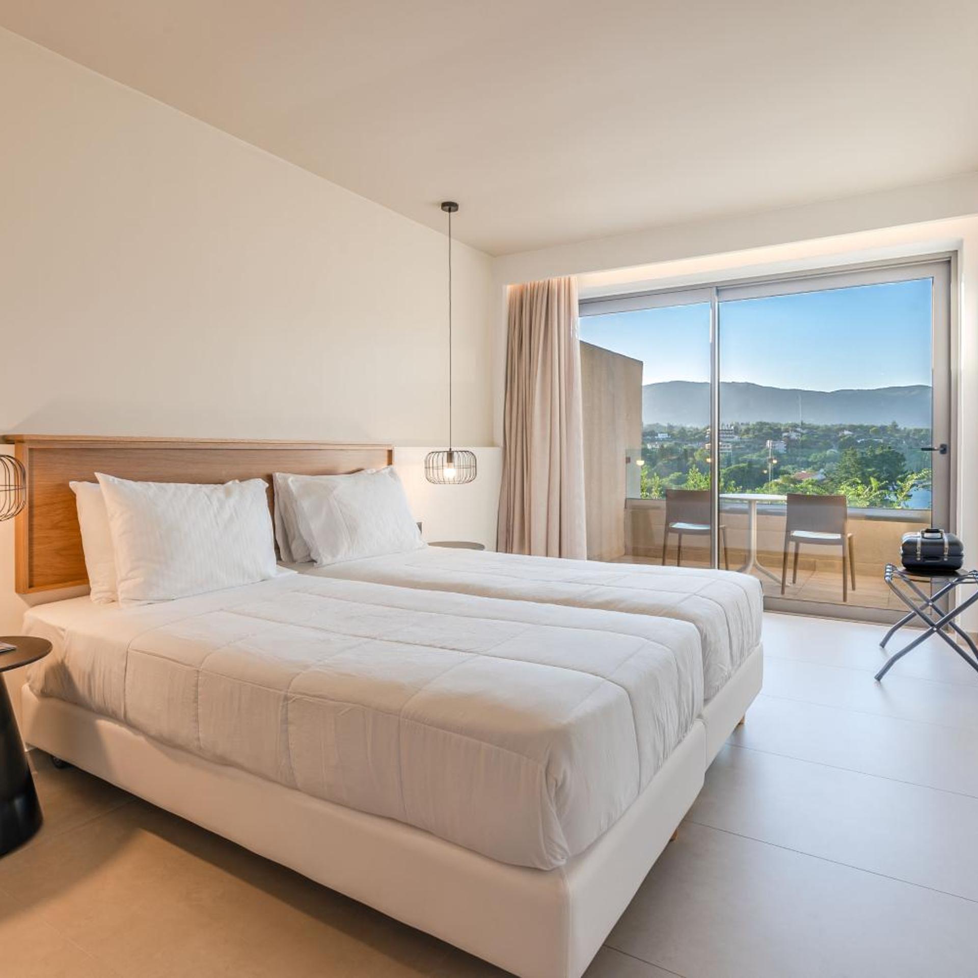 Premium, Garden View
