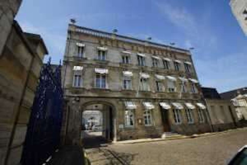 Hotel De L Univers in ARRAS