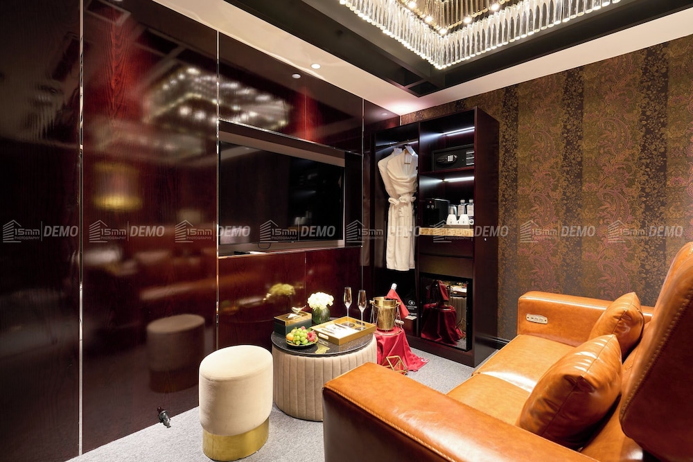 The Haron Hanoi Boutique Hotel 27/47