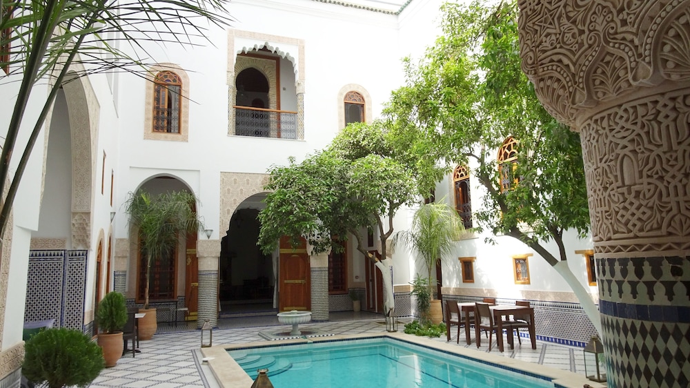 Riad Sabah 44/50
