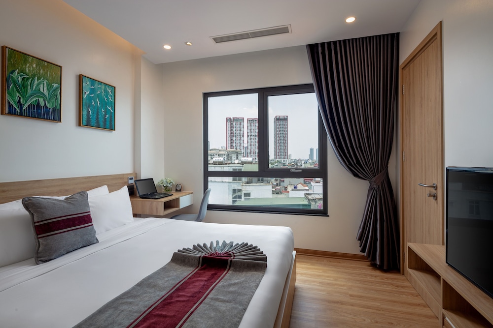 The Galaxy Home Hotel & Apartment 8/28