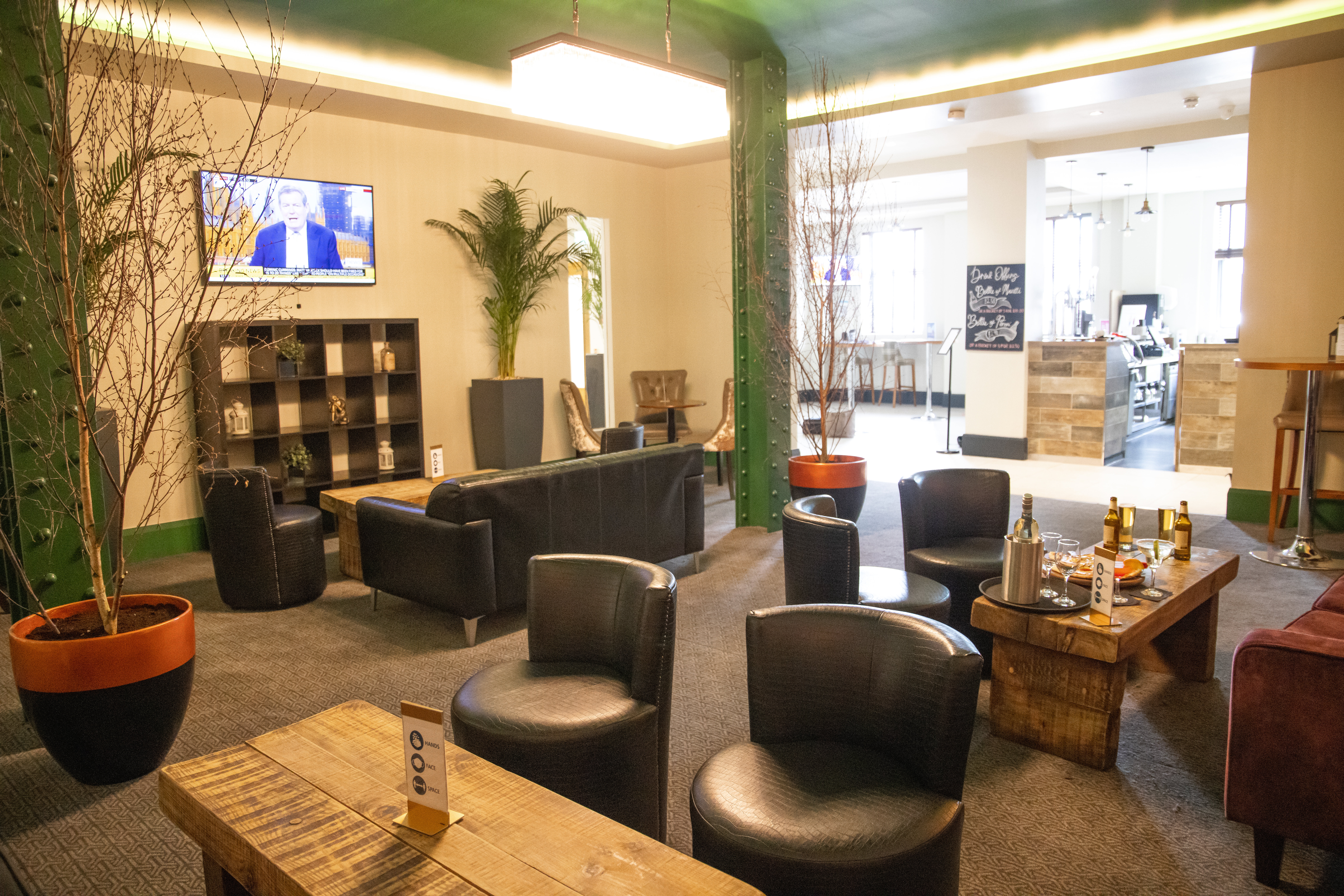 The Ainscow Hotel 24/32