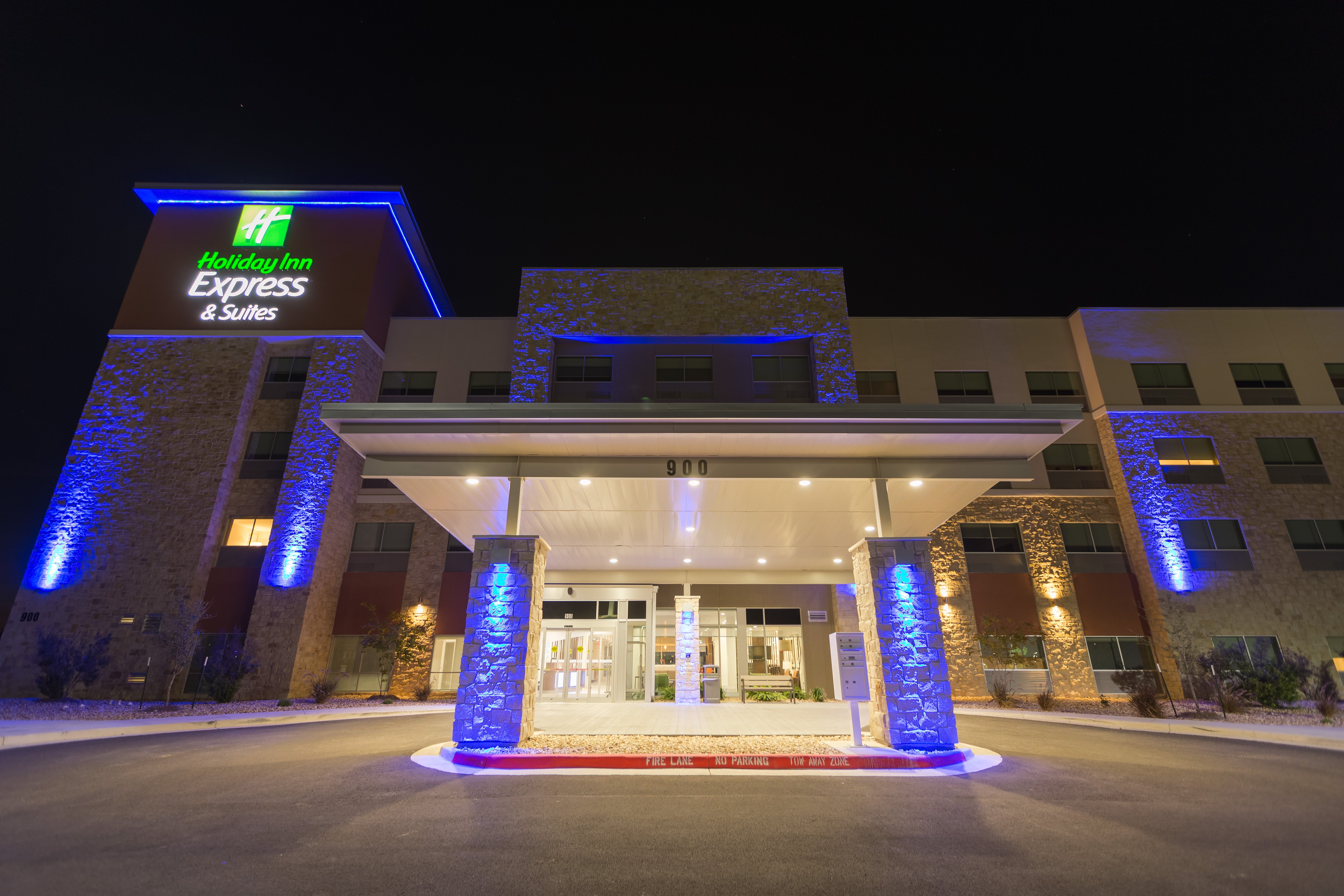 Holiday Inn Express And Suites San Marcos South 2/57