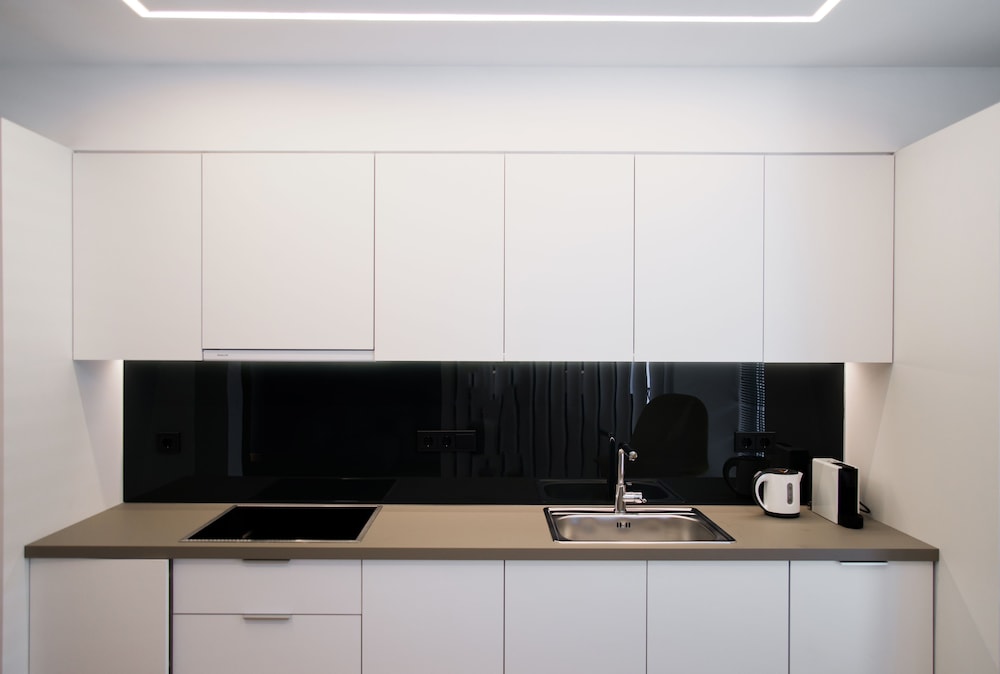Pinacota Suites Athens 43/50