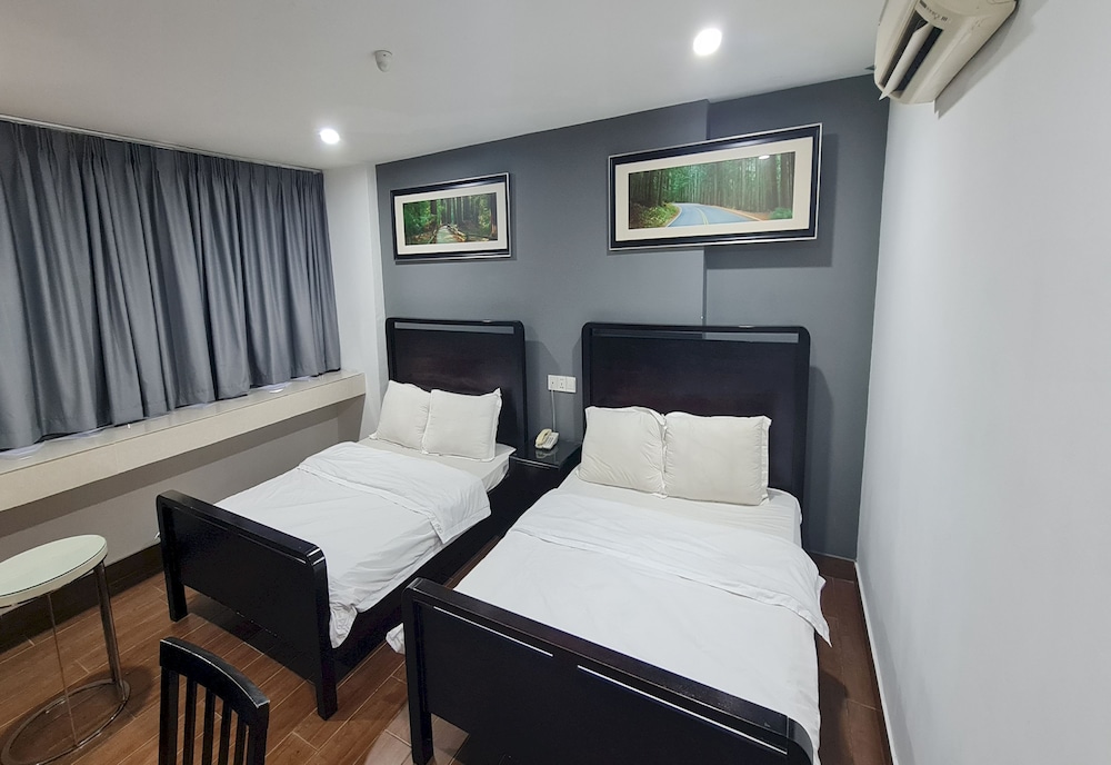 Crossroads Hotel 19/46