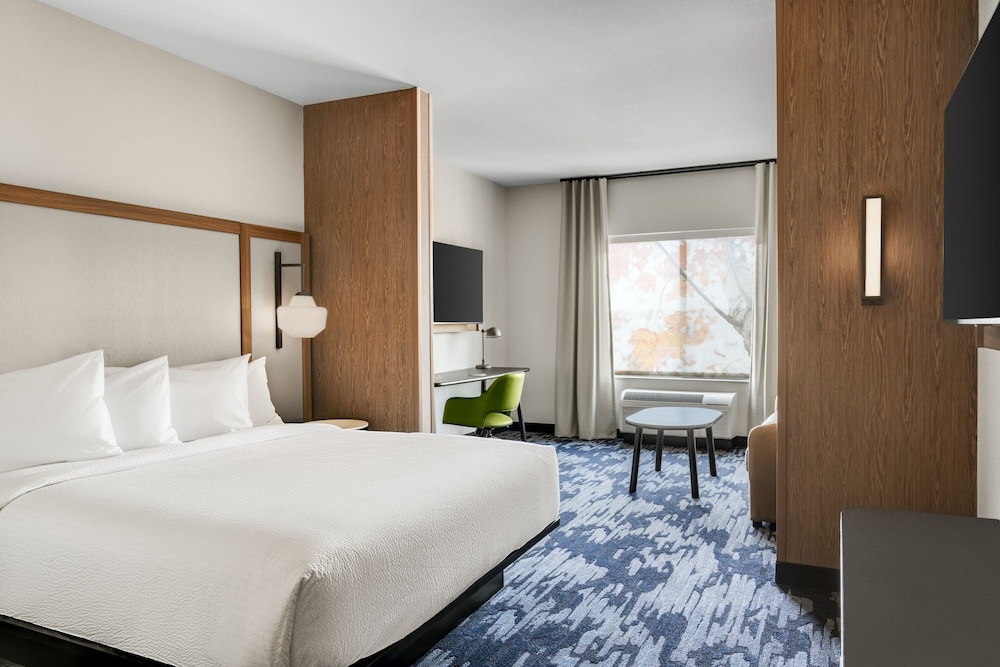 Fairfield Inn & Suites by Marriott Cape Girardeau 4/18