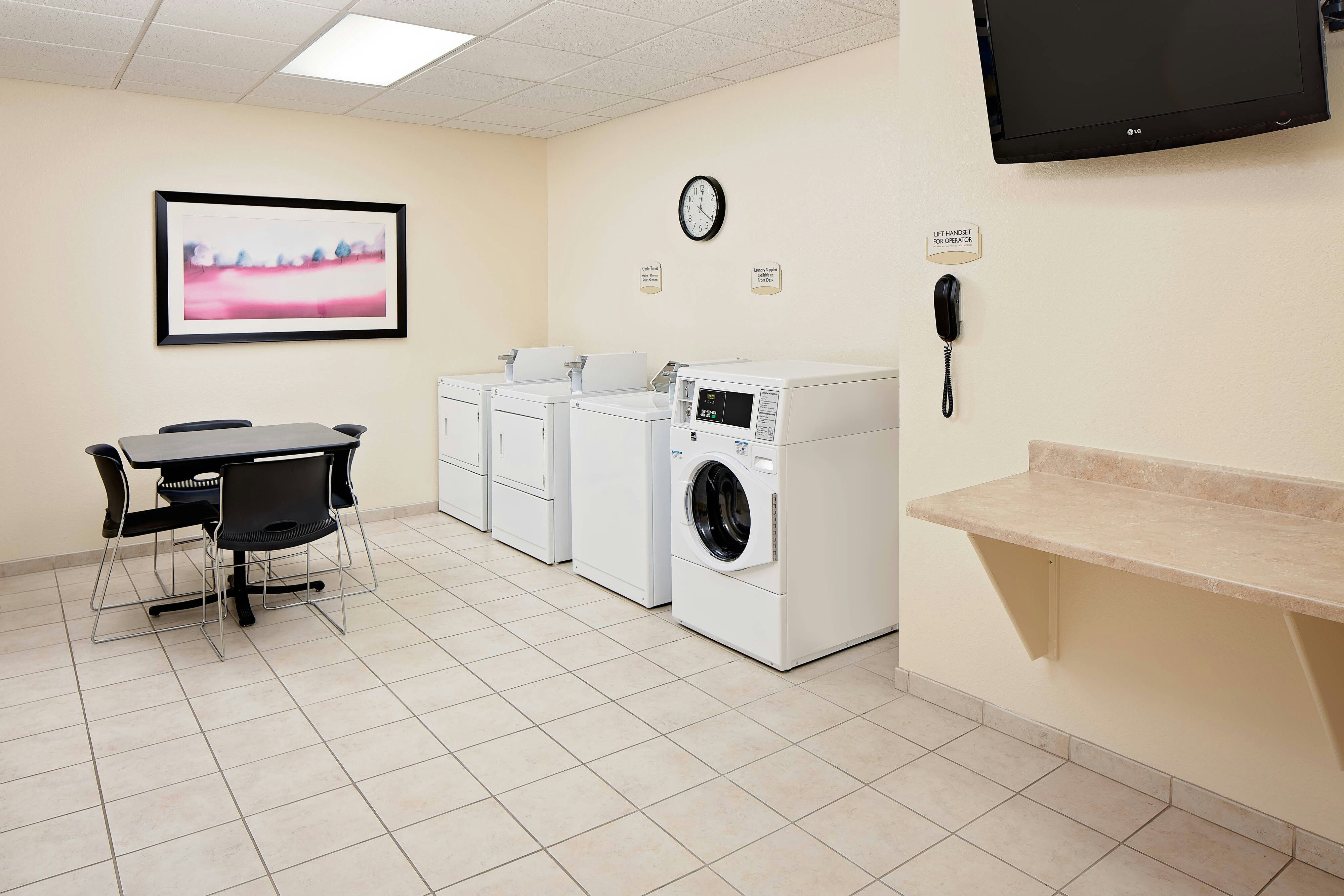 Fairfield Inn Suites By Marriott Dallas Mansfield 17/32
