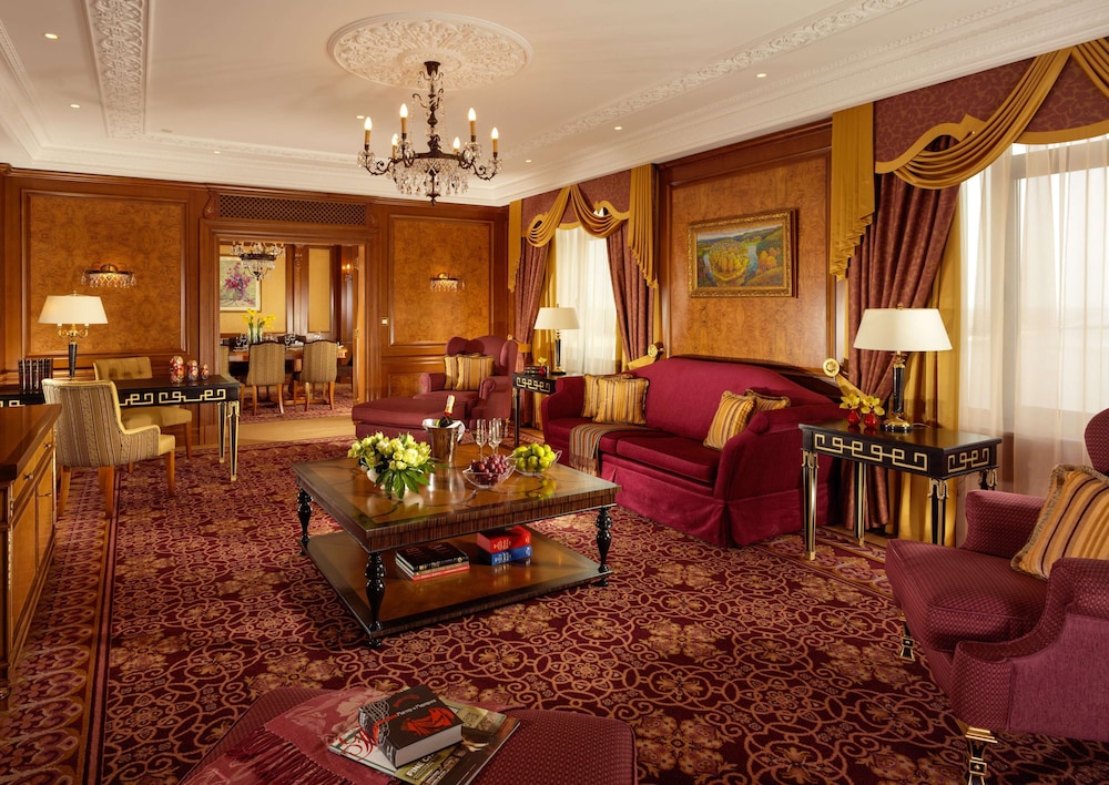 Fairmont Grand Hotel Kyiv 34/50