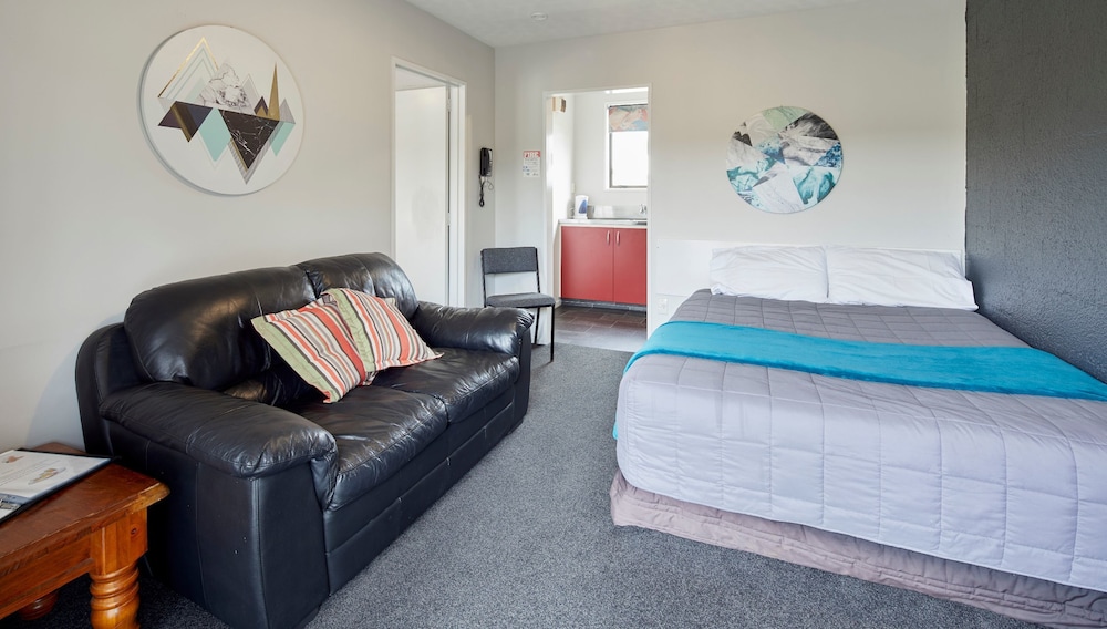 Aotea Motel 29/35
