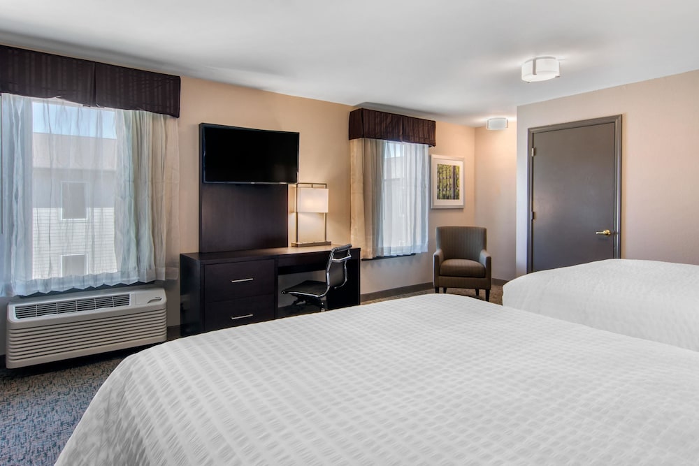 Clarion Inn & Suites Atlanta Downtown 12/37