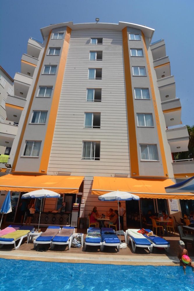 Kleopatra Arsi Hotel