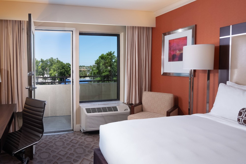 Delta Hotels By Marriott Orlando Lake Buena Vista 19/57