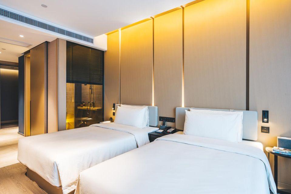 Elegant, Twin Beds