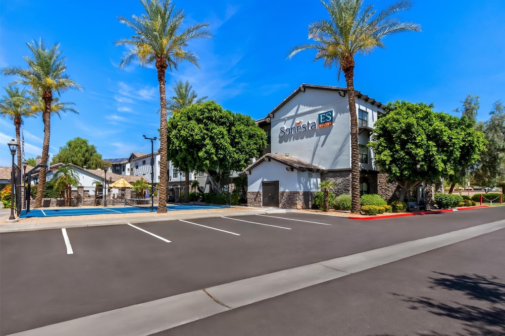 Sonesta ES Suites Goodyear 49/58