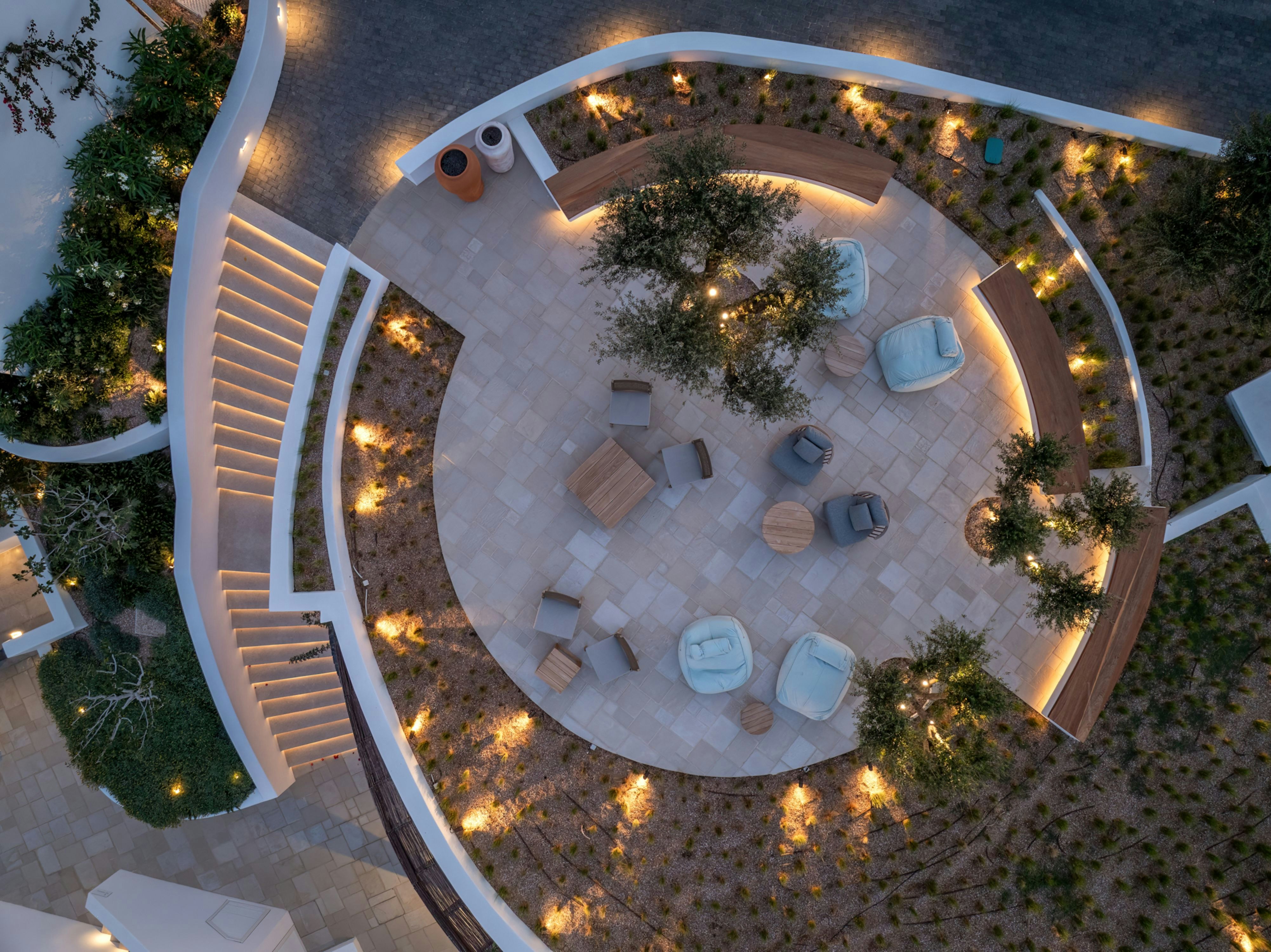 Sandblu Santorini, LXR Hotels & Resorts 9/37