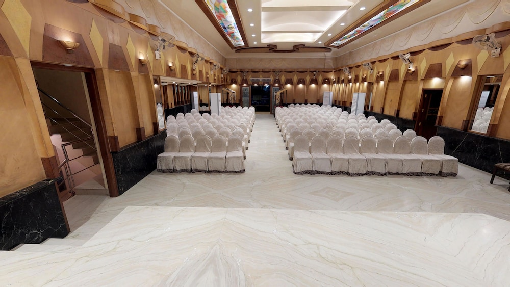 Pai Viceroy Jayanagar 5/34