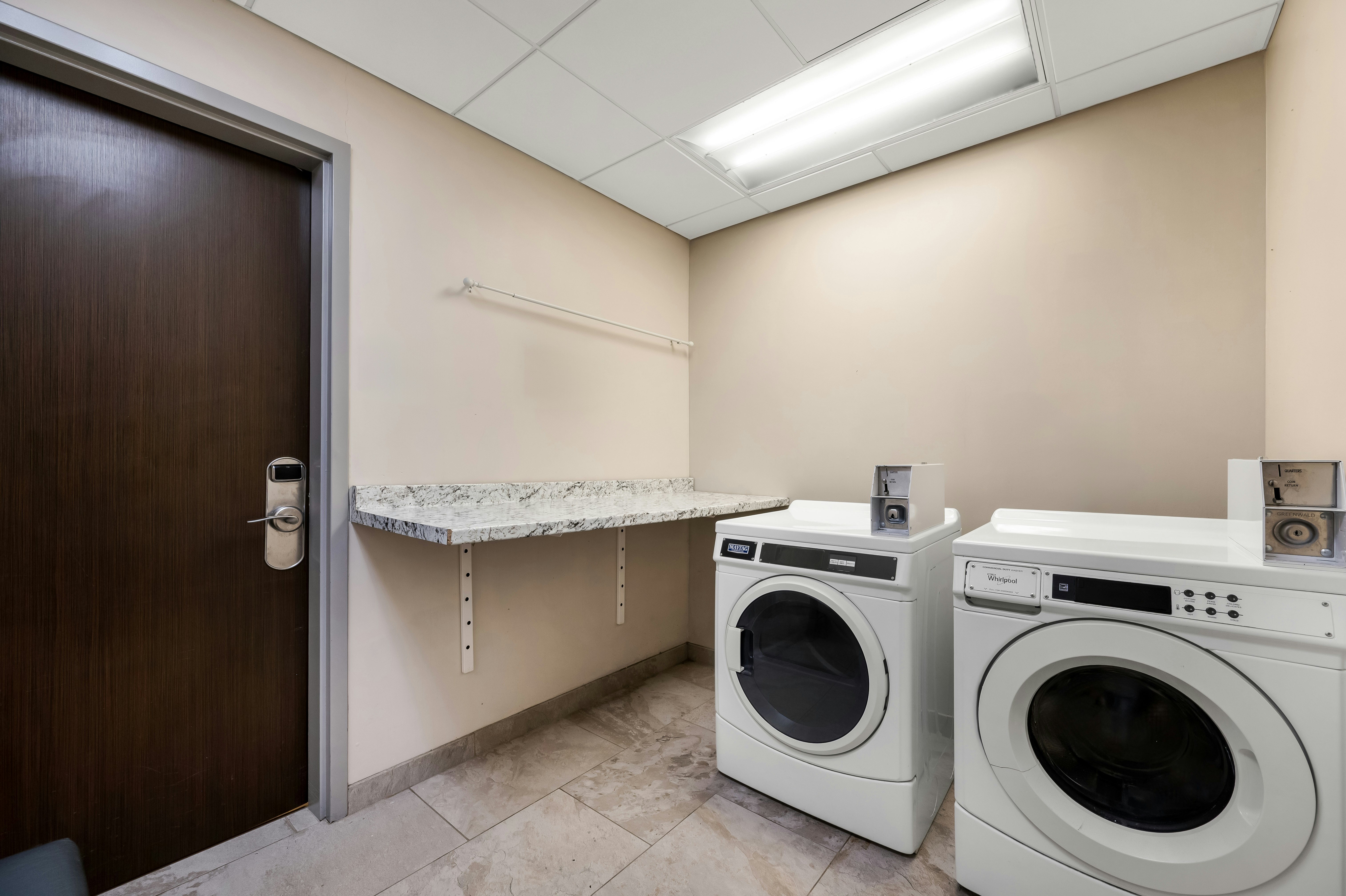 Hampton Inn By Hilton Nashville Airport Century Place 15/42