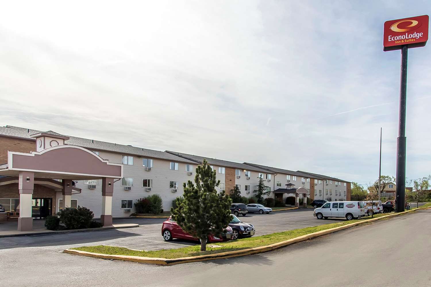 Econo Lodge Inn And Suites Clinton 11/12
