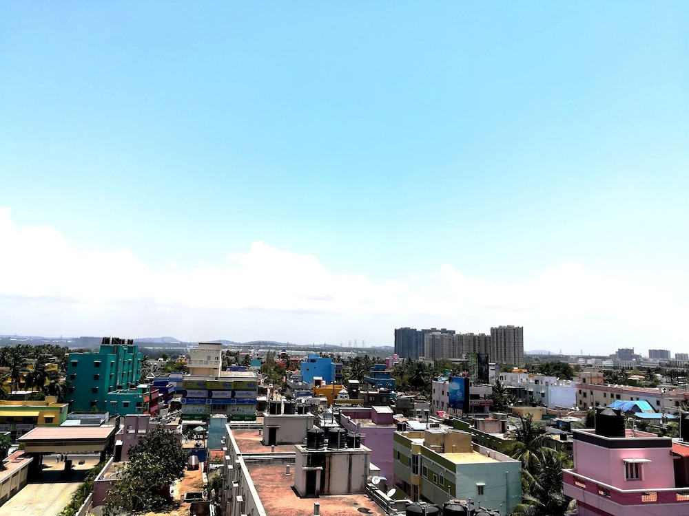 Days Hotel by Wyndham Chennai OMR 45/47